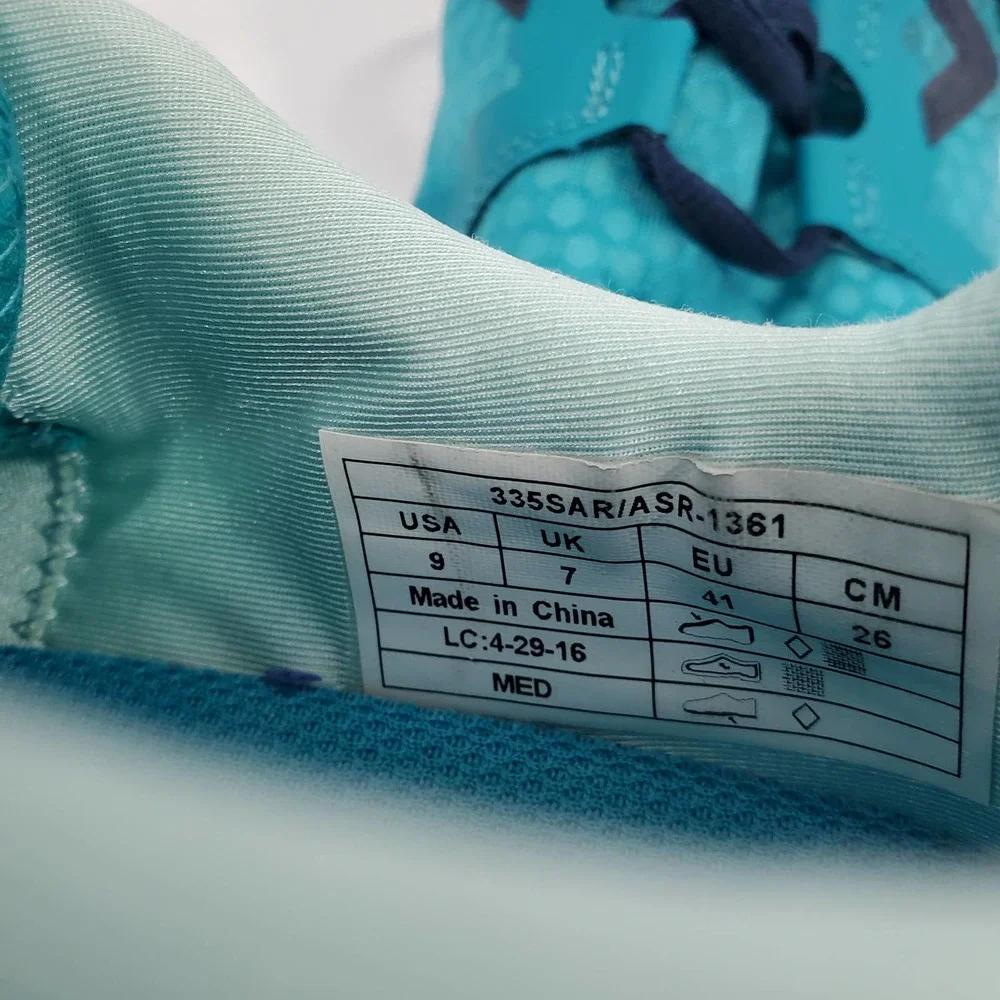Vionic Teal Athletic Sneakers with Navy Accents